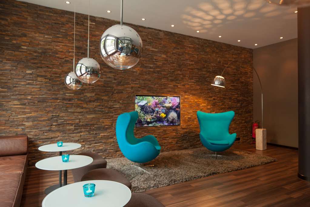 Motel One Frankfurt-Eastside Frankfurt nad Mohanem Restaurace fotografie